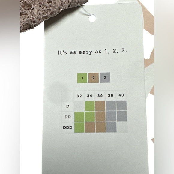 Lively The Palm Lace Busty Bralette Bra Lightweight Wirefree Size 3 Nude - Picture 8 of 9